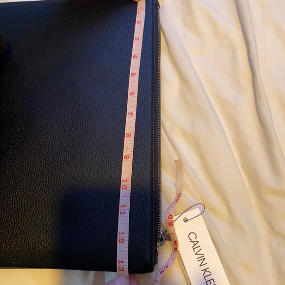 Calvin Klein Lap top case . Brand New - Picture 6 of 8